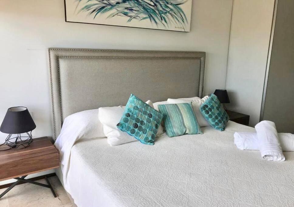 One Paralia By Andiani Playa del Carmen